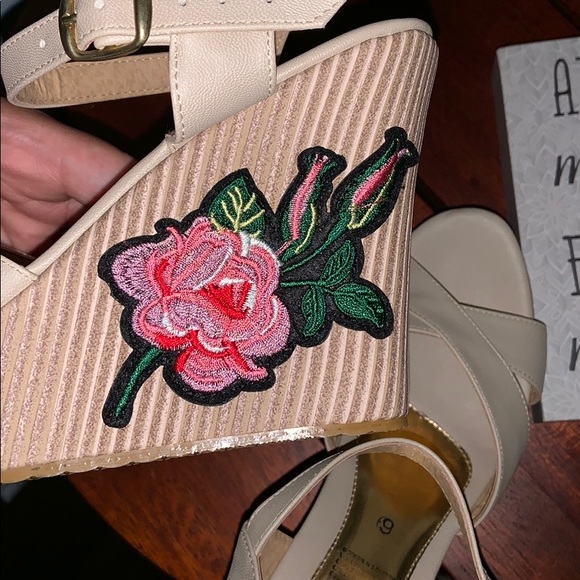 Mexican Cream Leather Wedge Sandals Handmade👠🌺 - Picture 6 of 8